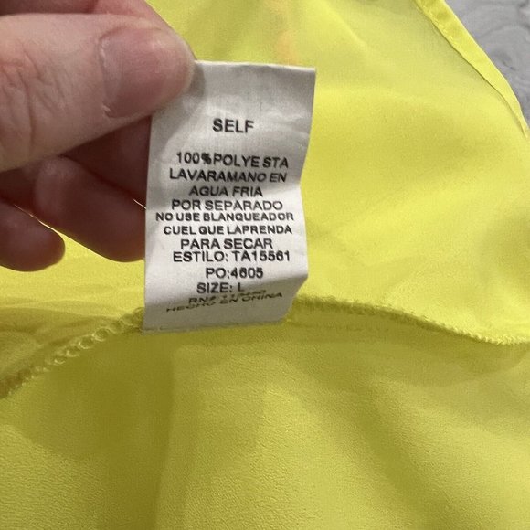 Lulumari Women's Yellow Embroidered Sleeveless Tank Top Size Large L - Picture 5 of 6